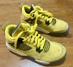 Size 2 (PS) – Jordan 4 Retro 2021 Mid Lightning