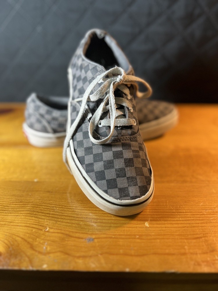 Vans Doheny Black & White Checker Skate Shoes Youth Size 5.0 Checkerboard