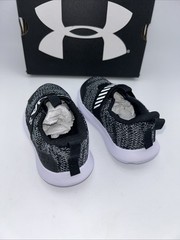 Under Armour Unisex-Child Pre School Surge 3 Alternate Closure Size 6 K