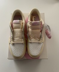 Jordan 1 Retro Low OG SP Travis Scott ‚Shy Pink‘ (PS) – Size 3Y IQ7605-100