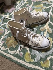 Kids converse – worn gently