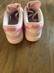 Nike Dunk Low Sneakers Pink/White Leather Low Top Kids US 7 / women’s 8.5 US