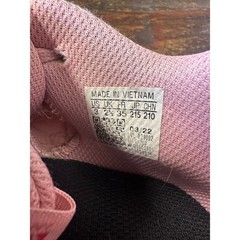 Adidas Donovan Mitchell DON Issue 3 Pink Kids Basketball Shoes Girls Size 3