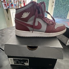 Jordan Air Jordan 1 GS Maroon Grey Leather Sneakers Unisex Kids 6Y