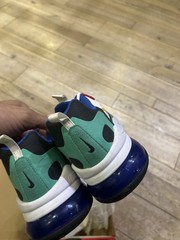 Size 7Y (GS) – Nike Air Max 270 React Low Bauhaus – Multicolor