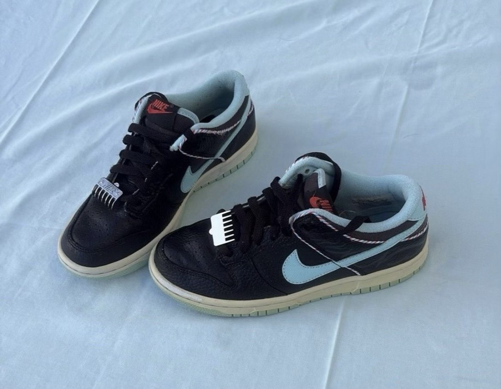 Nike Dunk Low Retro SE “ Barbershop” Sneakers Children’s Size 4Y
