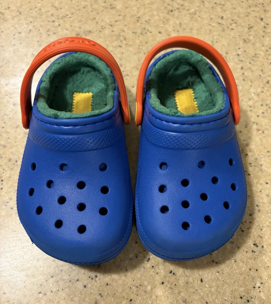Classic Lined Crocs Toddler Size C8 Blue Bolt Green Orange