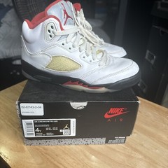 Jordan 5 Retro 2020 Mid Fire Red Size 4 (gs)