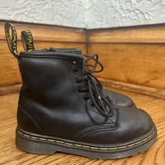 Dr. Martens 1460 Black Leather Lace Up Side Zip Boots Kids Unisex Size 9US