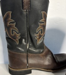 Austin Boots Youth Size 4