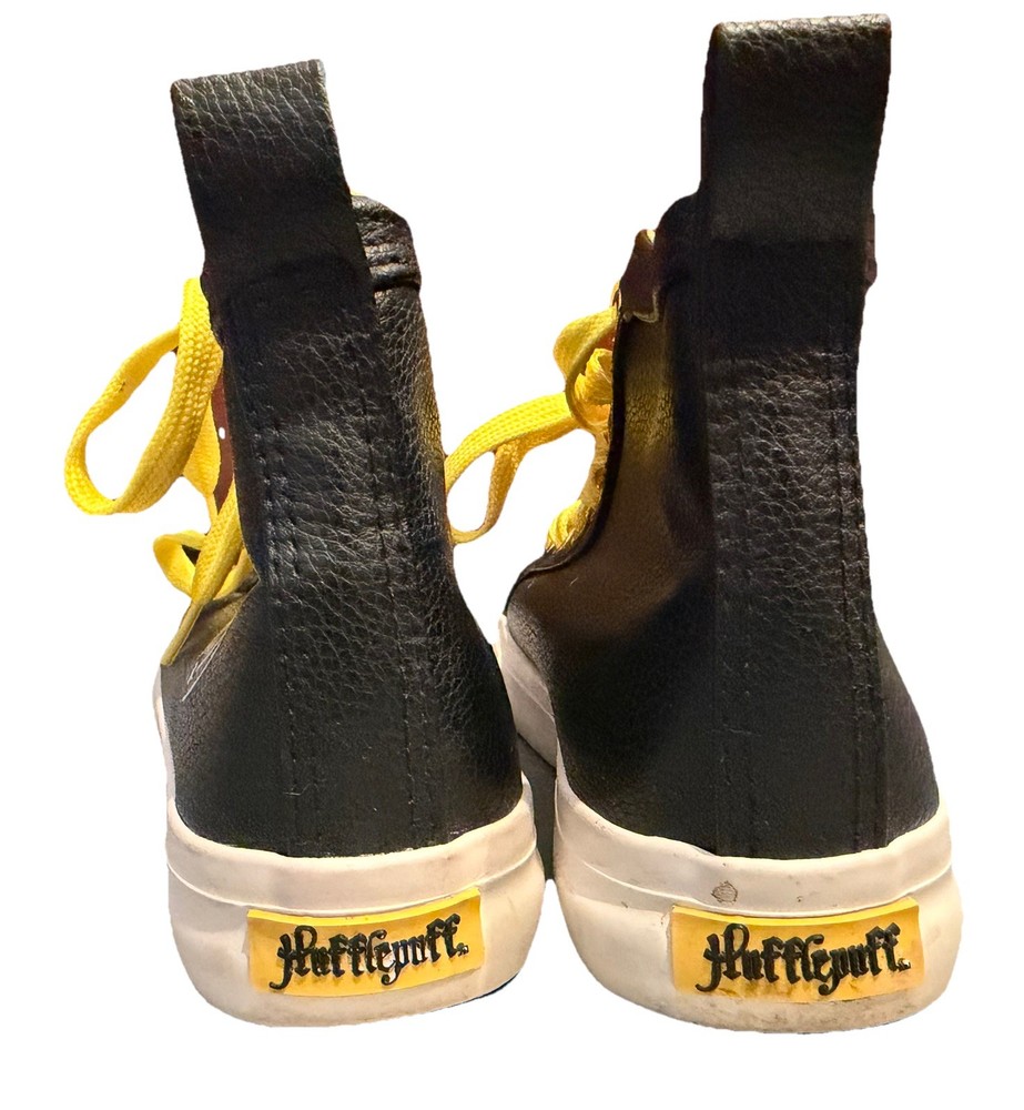 Classic Harry Potter Hufflepuff Black Yellow Kids Hightop Sneakers Shoes Sz 6
