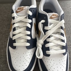 Nike Dunk Low White Wheat Midnight Navy Boys US 5 Uk 4.5 NOS