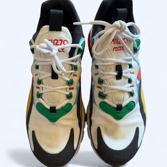 Nike Air Max 270 React trainers 7Y