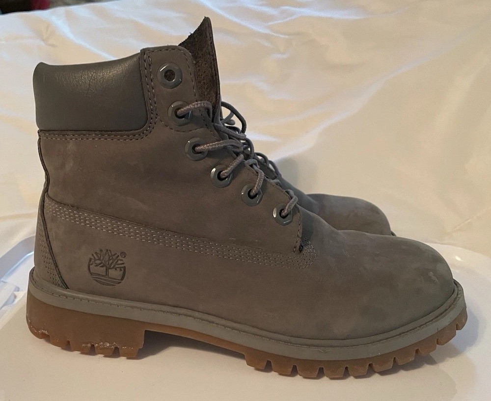 Tween Timberland 6” Classic Boot