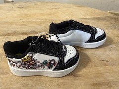 Ed Hardy White Black Graphic Sneaker Unisex Kids Lace Up Size 5