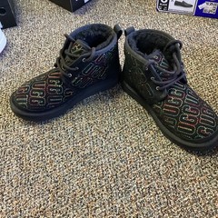 UGG Neumel II Graphic Rainbow Stitch Black Suede Lace Up Boots Kids Size 4 W 5.5