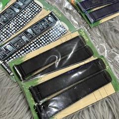 PLAE Interchangable Hook & Loop Tabs for sneakers Bundle Size: XL – 3.5-4.5