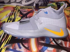 Nike Paul George 2.5 PlayStation GS Grey BQ9677-001 Youth Size 4Y/Women’s 5.5