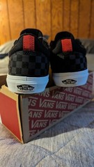 NEW in Box VANS Seldan Black Checker Low Top Sneaker Lace Up Tie Youth Size 4.5