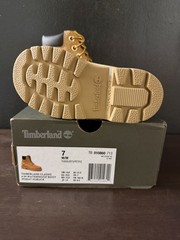 Timberland Classic 6 IN Waterproof Wheat Nubuck Lace Up Boot Unisex Kids Size 7