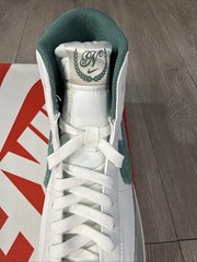 Kids Nike Blazer Mid ’77 White Phantom Pumice Green FZ1158-100 Size 6.5 Y W 8