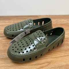 Floafers Prodigy Driver Patent Cypress Green Loafers Shoes Big Kids Size 4 NEW