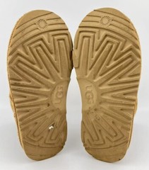 UGG Kids Classic II Graphic Stitch Boot Short Chestnut Brown Colorful Logo Sz 13