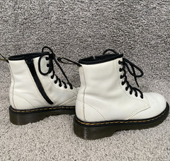 Dr. Martens 1460J Combat Boots Youth Size 2 White Leather Lace Up Side Zip *READ