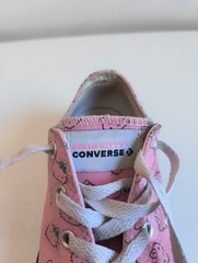 Hello Kitty x Converse Low Top Sneakers Kids Size 3