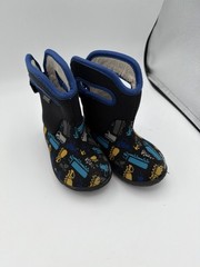 BOGS Toddler Boots Size 6 Waterproof Insulated Truck Print Winter Boots. 1642