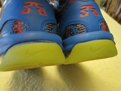 Preloved Nike KD 5 Christmas Hyper Blue Red GS Sz 6Y 555641-403 2012