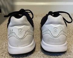 Size 6Y – Nike Kyrie Flytrap 2 Low Black White