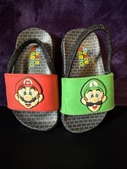 Nintendo Super Mario Luigi Slides Sandals Unisex Toddler Size 5/6 New Ground Up