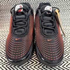 Brand New Nike Air Max DN Black Bright Crimson Red FB8987-006 Size 5Y/ Women 6.5