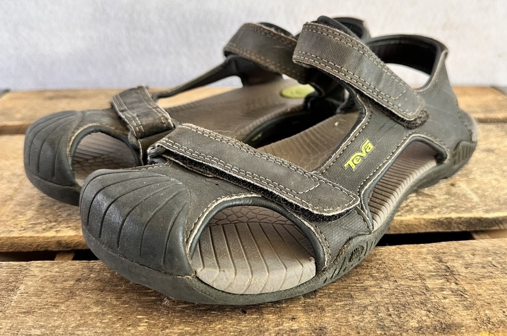 Teva Sandals Shoes Kid’s Hurricane Toe Pro Black Hiking Camping Summer Sz 3