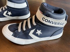 Converse All Star PRO BLAZE STRAP LEATHER Navy Pre-Owned Size 1