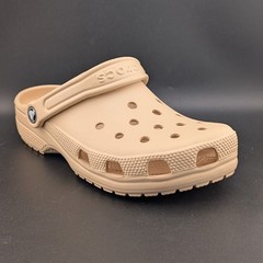 NWT/B, Crocs, Solid Shitake Tan~Unisex Big Kids-Size J6 Also Fits Women’s 7.5