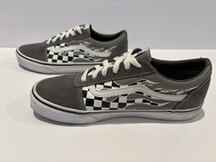 Vans Old Skool Youth 6.0 Gray Suede Checker Flame Skate Shoes EUR 38 Women 7.5