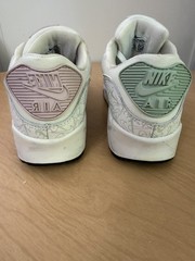 NIKE AIR MAX 90 „VALENTINES DAY“ Women’s Size 8.5 CI7395-100