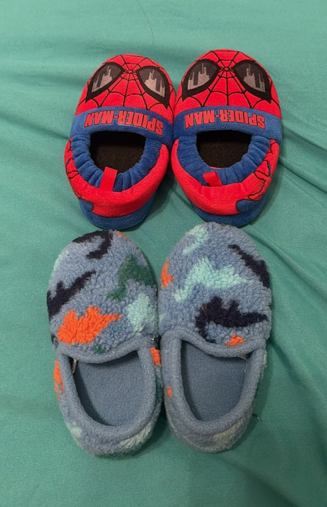 Wonder Nation Marvel Spider-Man Kids Slip-On Slippers Red/Blue US 5 Faux Fur