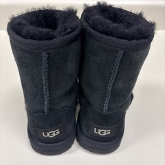 UGG Kids Classic II SHORT Boot 1017703K BLACK size 12