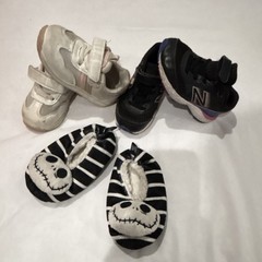 First Steps & New Balance Kids‘ Sneakers Slippers Lot Size 6