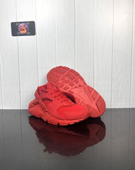 Size 4.5 Youth Nike Huarache Run Triple Red 654275-600 (GS) New Fast ship