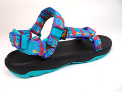 Teva Hurricane XLT 2 Casual Ankle Strap Sport Sandals Unisex Big Kids Size 7.0 M