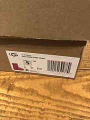 NEW UGG Classic Boots Short Kids 5 EU 37 Magenta Pink Stars Shearling