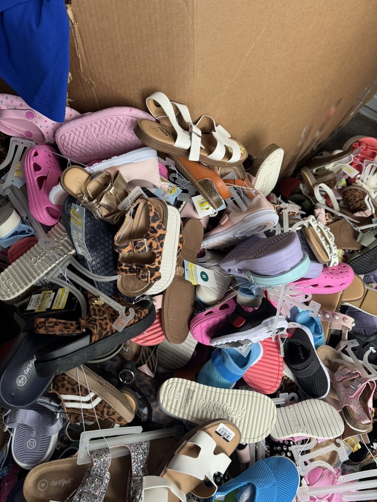 Kid’s shoes