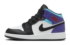 1 Mid Aqua – DQ8423-154