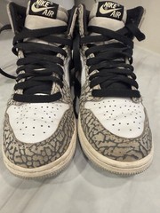 Nike Air Jordan 1 Retro High White Cement Elephant Print Size 4Y