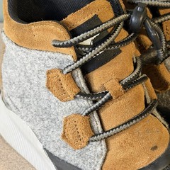 Sorel OUT N ABOUT IV Classic Youth Waterproof Boot Size 4 Brown Grey and Black