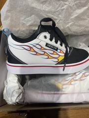 New Heelys Kids Youth Flame Pro 20 Prints Sneakers.